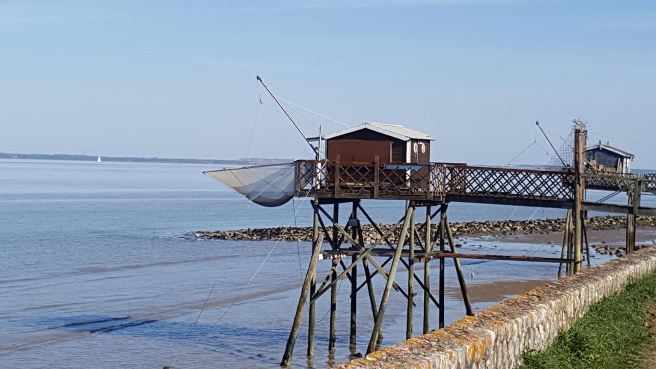 Océan Hôtel Amelie Soulac-sur-Mer Esterno foto